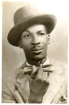 Jacques Stephen Alexis (cliché Florence Alexis, 1945)